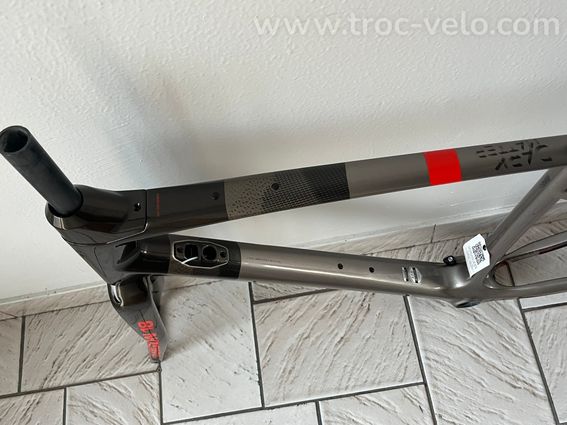Cadre Gravel argon 18 dark matter  - 9