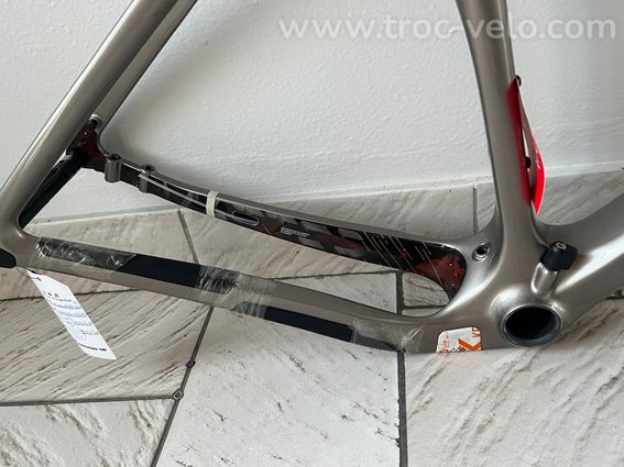 Cadre Gravel argon 18 dark matter  - 12