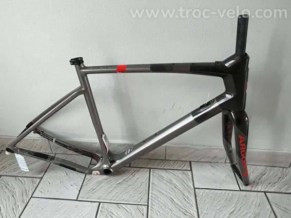 Cadre Gravel argon 18 dark matter  - 14