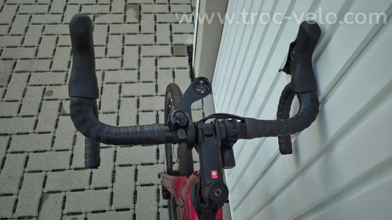 Trek Domane SL 5 Gen 4 Carbon (56) - État Neuf (<100km) + Garmin 1040 & Équipement Complet - 5
