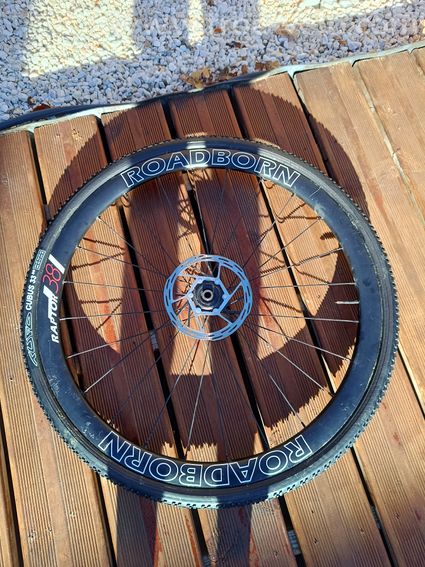 Paire de roues roadborn raptor 38