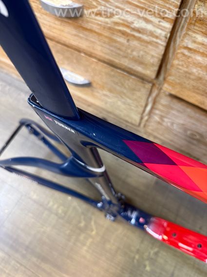 kit cadre pinarello dogma f ineos grandier ben turner taille 57.5 - 4