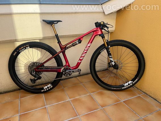Lux WC CF 8.0