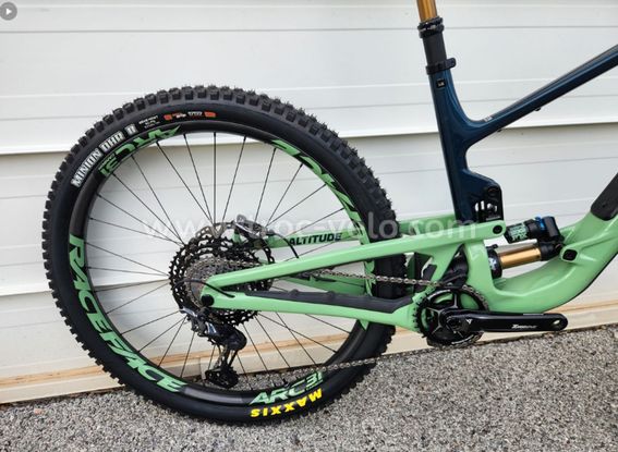 Rocky mountain Altitude Carbon 90 Rally Edition (29) - L - vert - 2024 - 2