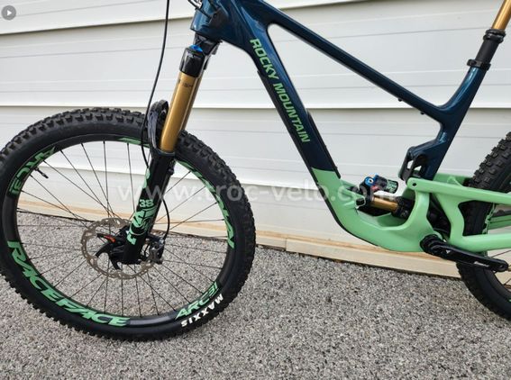 Rocky mountain Altitude Carbon 90 Rally Edition (29) - L - vert - 2024 - 5