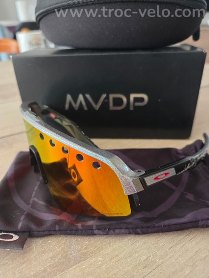 Oakley sutro lite MVDP - 4