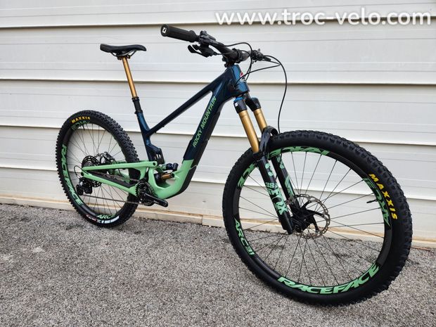 Rocky mountain Altitude Carbon 90 Rally Edition (29) - L - vert - 2024 - 1