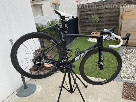 Vélo BH carbone aéro