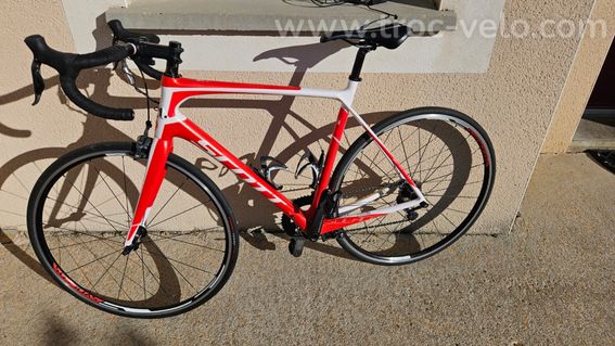 Scott Solace 20 Carbone - Ultegra Di2 11 vitesses - Taille M (54) - 2