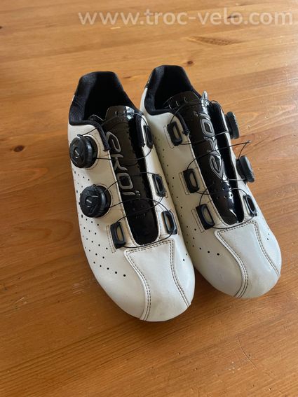Chaussure route ekoi R4 evo