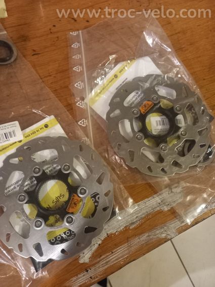 Disque de frein route et VTT Shimano SLX SM-RT70 Centerlock 140mm
