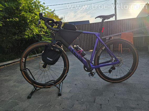 Canyon grail CF slx 9 axs taille L 200 kms - 3
