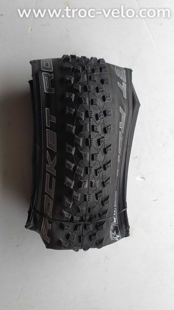 paire de pneus Schwalbe Rocket Ron TLR 27.5x2.1 - 2