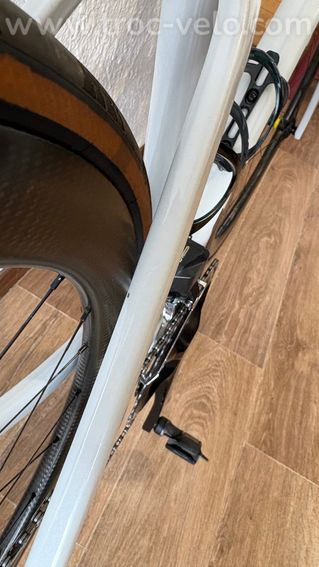 Merida Scultura 6000 Shimano 105 Di2 + roues carbone + capteur de puissance - 14