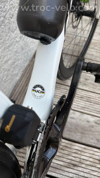 Très beau vélo de course carbone Colnago  - 5