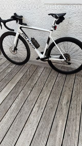 Très beau vélo de course carbone Colnago  - 6