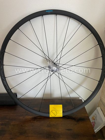 Roue AV Shimano grx 570 622x21