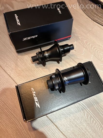 ZIPP 454 carbone NSW Disc Tubeless Neuves - 6