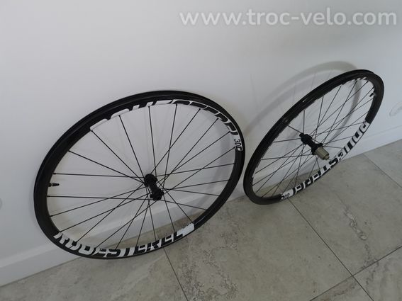 NEUF Paire de roues route disque 30 artisanale - 5