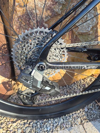 BERRIA NAIÏ GRAVEL RACE M/55 – 7,8KG – SRAM RED QUARQ – VISION SC45 – 1200KM - 7
