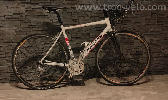 Vélo route Lapierre STECH500