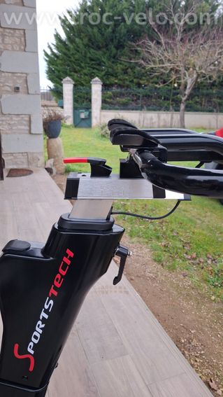Vélo de biking connecté SPORTSTECH ST600 – Très bon état – Peu servi - 5