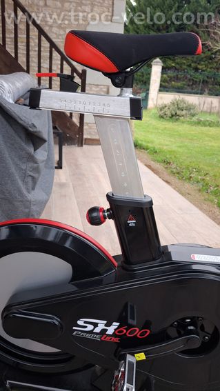 Vélo de biking connecté SPORTSTECH ST600 – Très bon état – Peu servi - 6