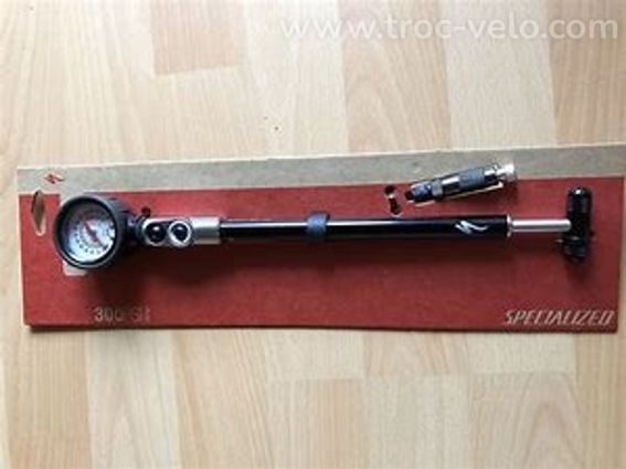 Pompe Haute Pression SPECIALIZED Air Tool 300 PSI pour Amortisseur et fourche VTT - 2