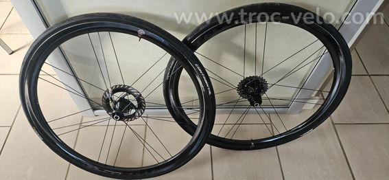 Campagnolo Bora Ultra WTO C23 35mm DB 2WF moyeux Cult