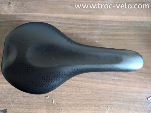 Selle Vélo - Marque "DDK" KTM Noir a Rail pour Route ou MTB - 1