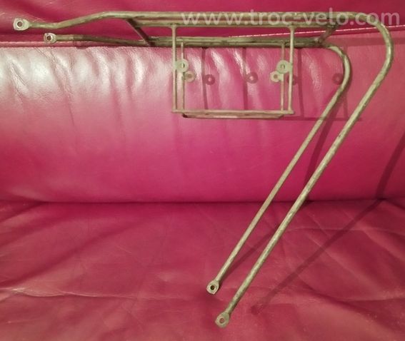 Porte-bagage ancien 26" / 650 en Bé