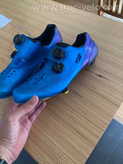 chaussures routes Shimano SH-RC903-Bleu en 44.5