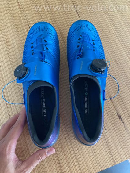 chaussures routes Shimano SH-RC903-Bleu en 44.5 - 2