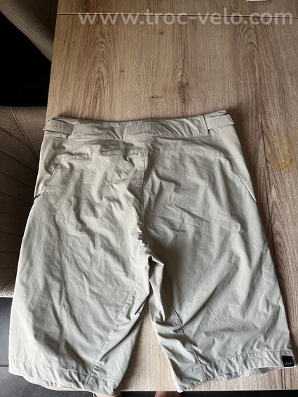 Short gobik - 2
