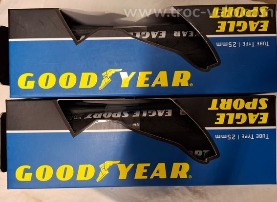 Paire de pneus Goodyear 700/25 - 2