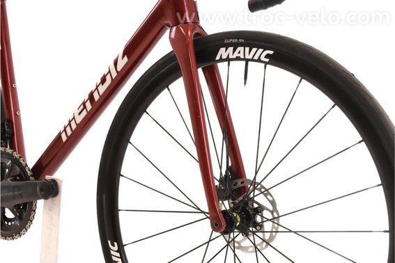 Produit Reconditionne Mendiz F8 Sl 05 Di2 12v Rouge Velo De Route Tres Bon Etat - 5