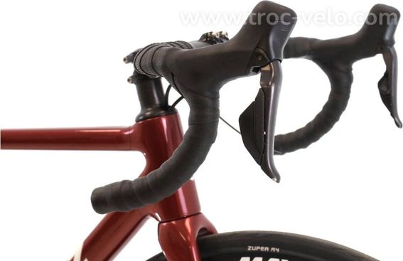 Produit Reconditionne Mendiz F8 Sl 05 Di2 12v Rouge Velo De Route Tres Bon Etat - 6