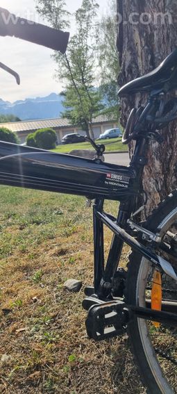 Vélo pliant mixte VTC Montague Swiss Bike X50 18 vitesse cadre aluminium adapté tous chemin - 7