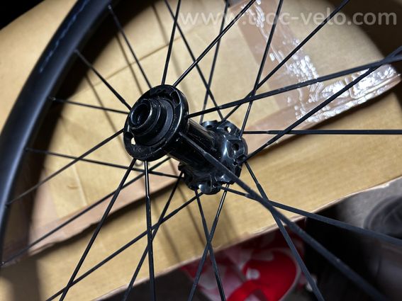 Roues shimano C60 - 9