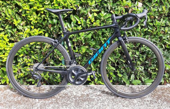 GIANT TCR ADVANCED 2 PRO COMPACT