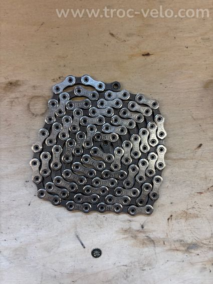 2 chaines Campagnolo Super Record EPS 12V 108 maillons - 2