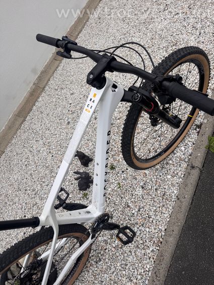 VTT race 900 taille M - 2