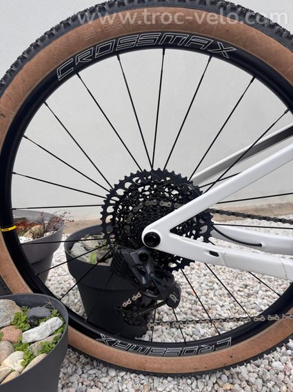 VTT race 900 taille M - 4