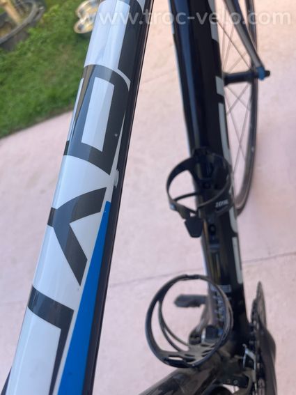 Vélo route Focus cayo carbone ultegra - 9