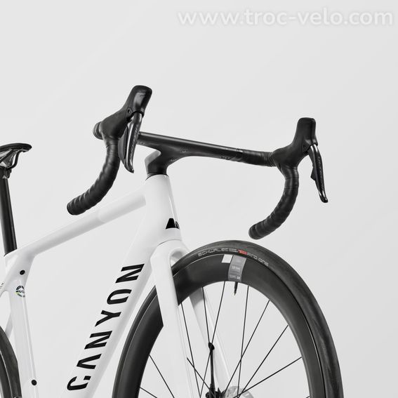 Canyon Ultimate CF SLX 8 Di2 Speed - Taille XS - 2