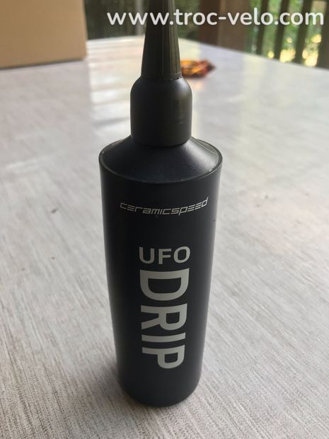 Lubrifiant chaine UFO DRIP 180 ml - 1