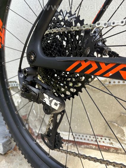 KTM Myroon Master - 3