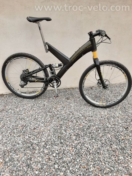 Collection de VTT Cannodale Raven, Jekyll, Super V, Keller V, F 2000 - 2