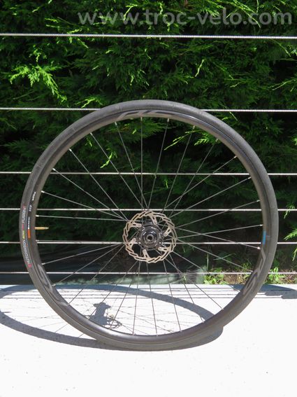 Paire de roues Shimano WH-RS171 Disc + pneumatiques, disques et cassette - 4