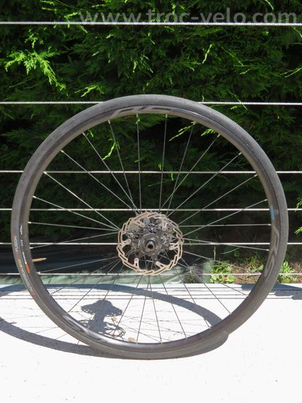 Paire de roues Shimano WH-RS171 Disc + pneumatiques, disques et cassette - 7